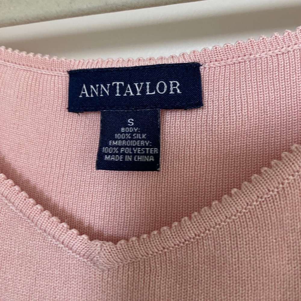 Vintage Y2K Coquette Pink Silk Knit Sequin Embroidered Tank Top Cami Ann Taylor - Picture 3 of 13